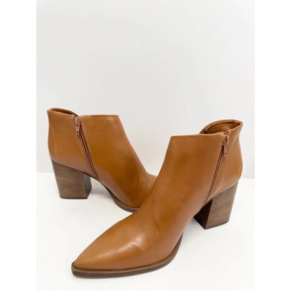 Arezzo Leather‎ Boots Size 9 Pointed Toe Block Heel Pull On Booties NEW